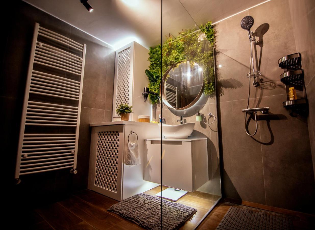 Royal Luxury Apartment فرساك المظهر الخارجي الصورة