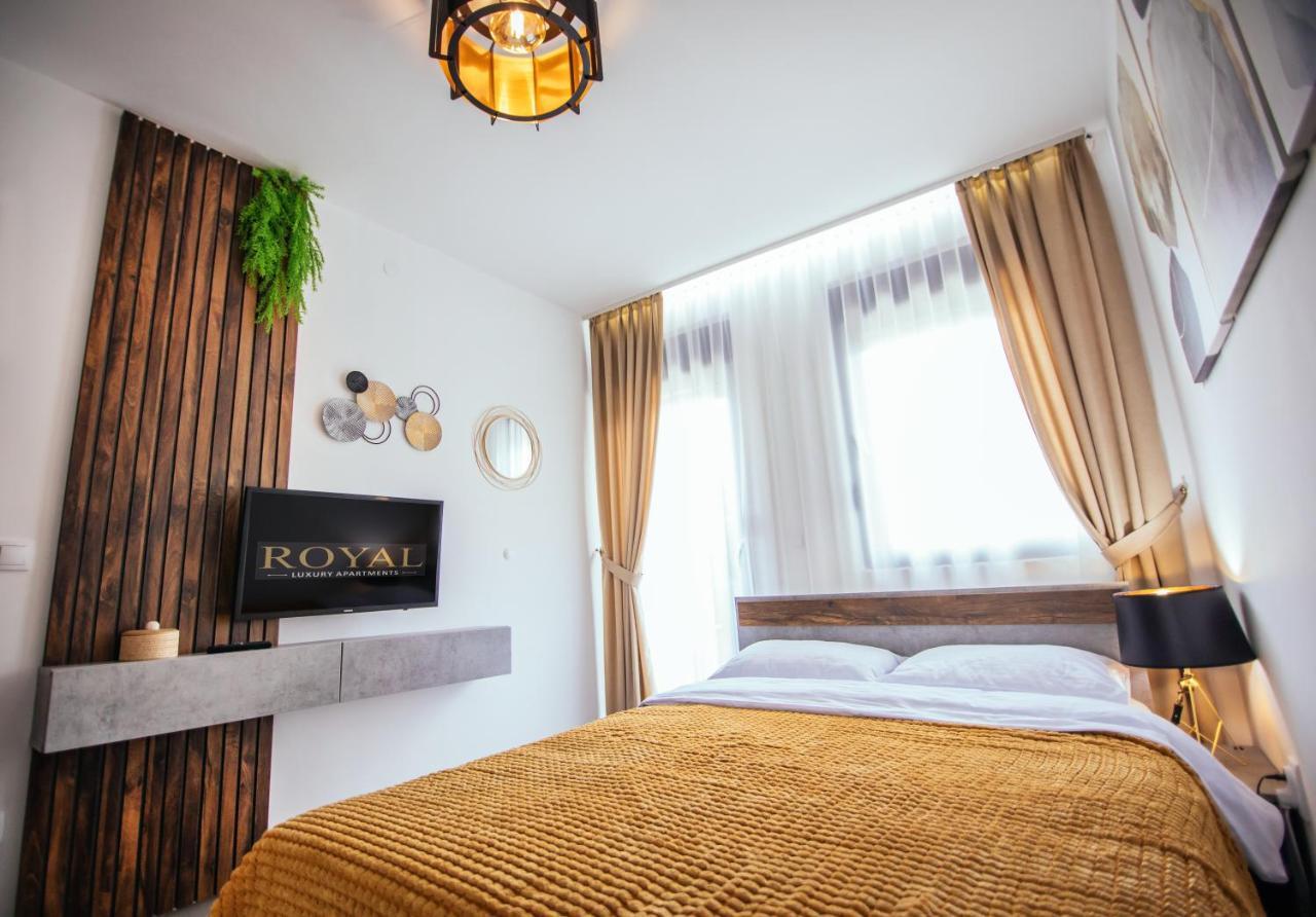 Royal Luxury Apartment فرساك المظهر الخارجي الصورة